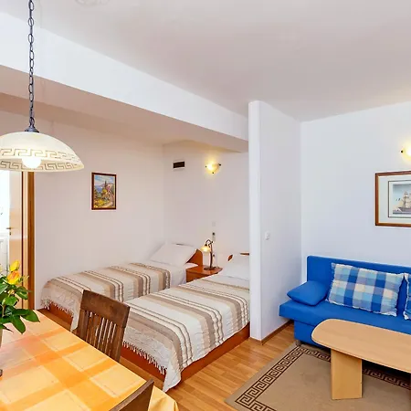 Niksa Condominio *