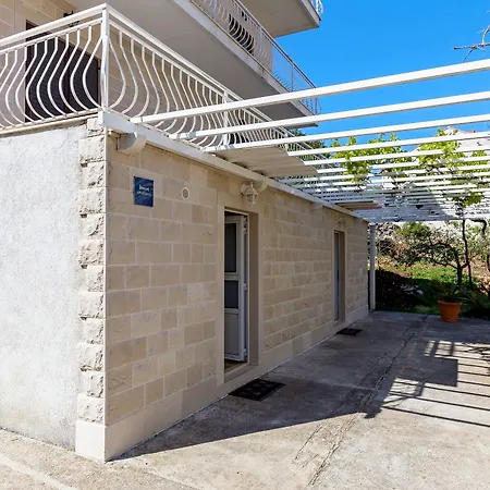 Condominio Niksa *