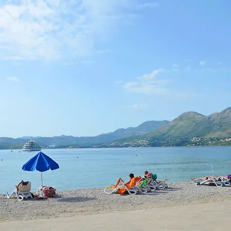 Niksa Cavtat